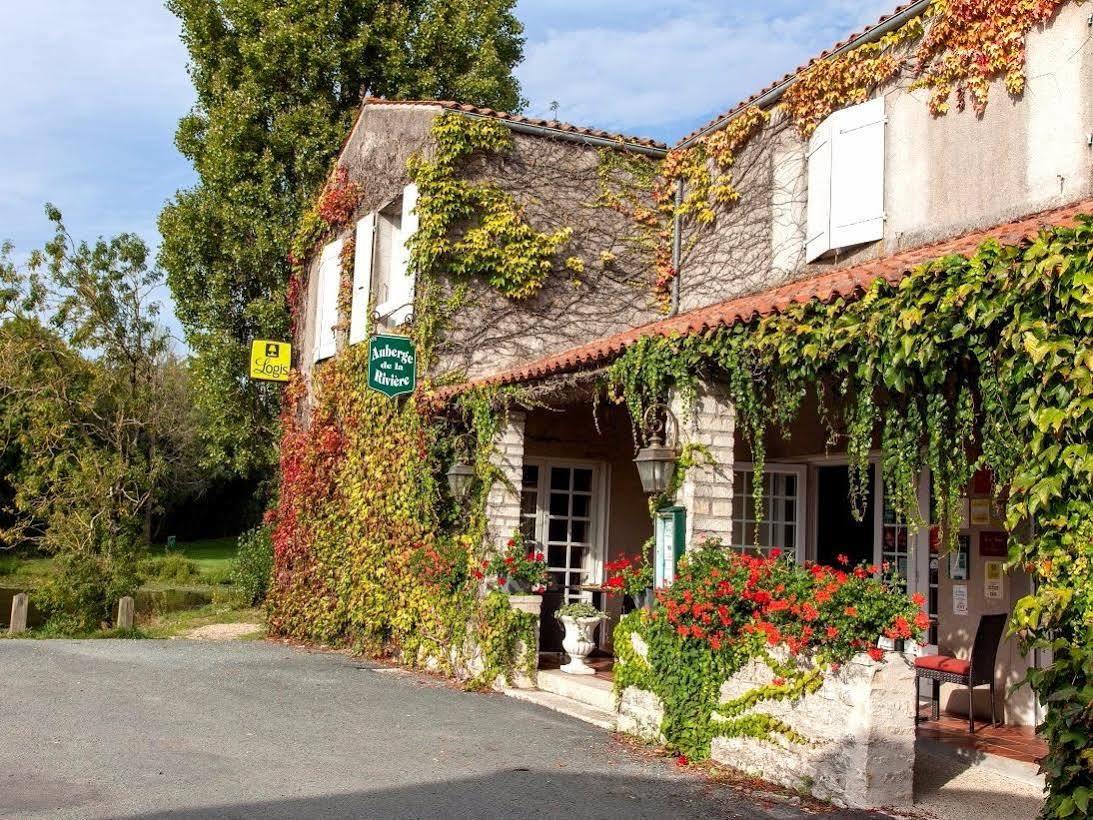 Logis Auberge De La Riviere Les Velluire-sur-Vendee Bagian luar foto